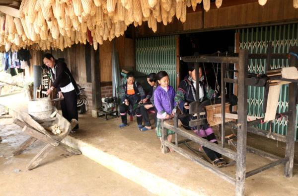 Khach San Sapa Ngay Nay Hotel Luaran gambar